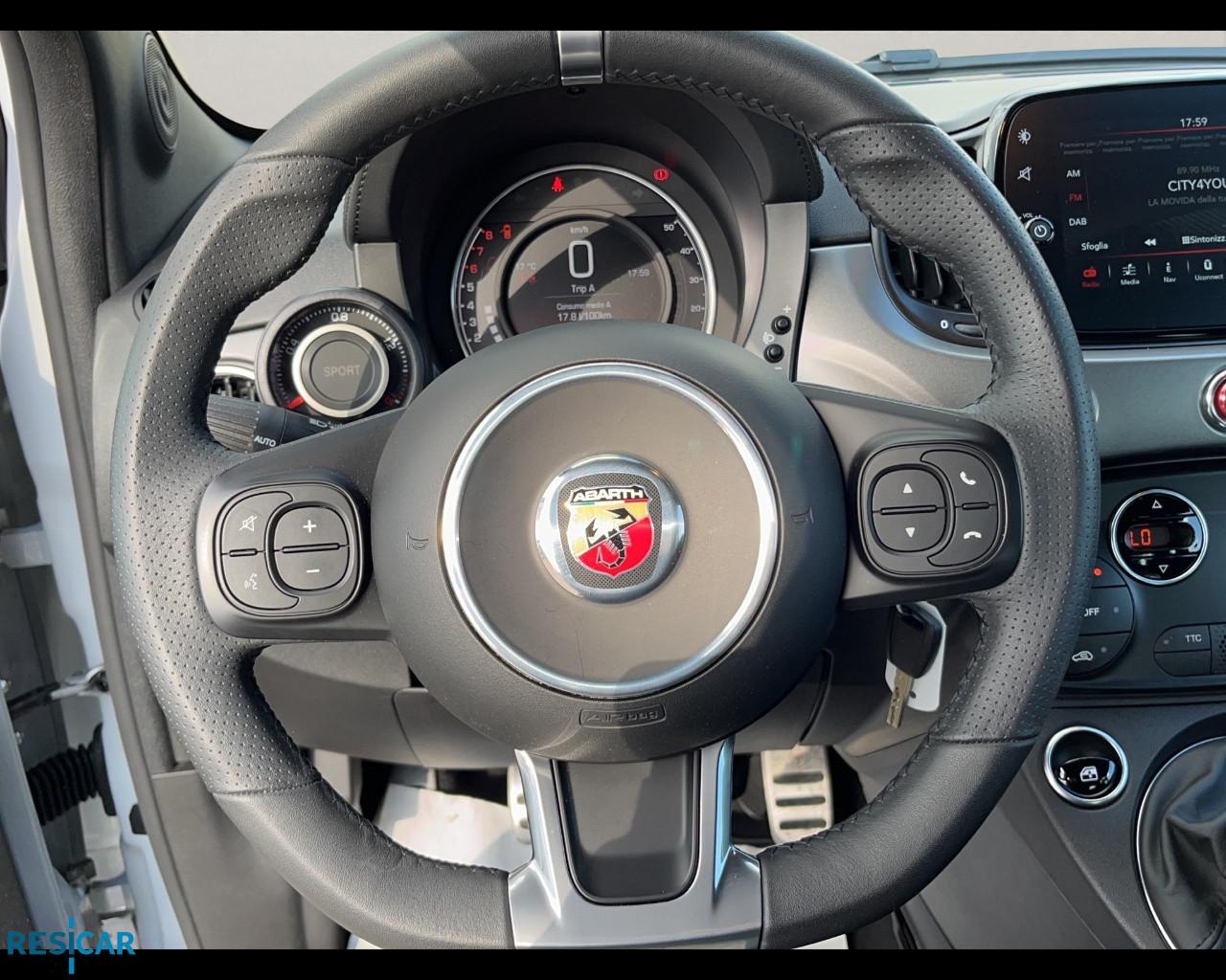 ABARTH 595 1.4 t-jet 165cv