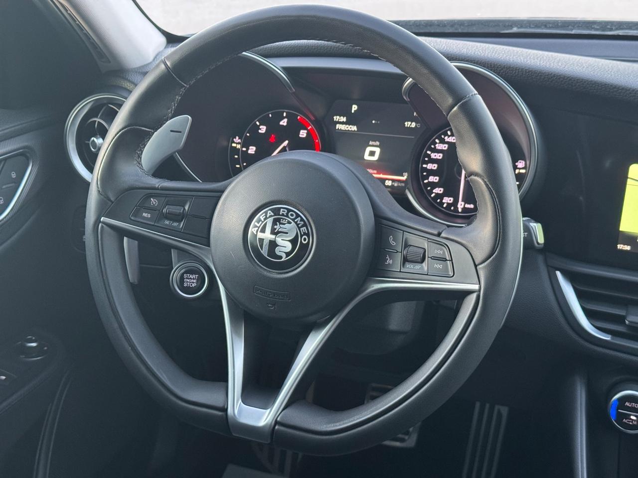 Alfa Romeo Giulia 2.2 Turbodiesel 210 CV AT8 AWD Q4 Veloce