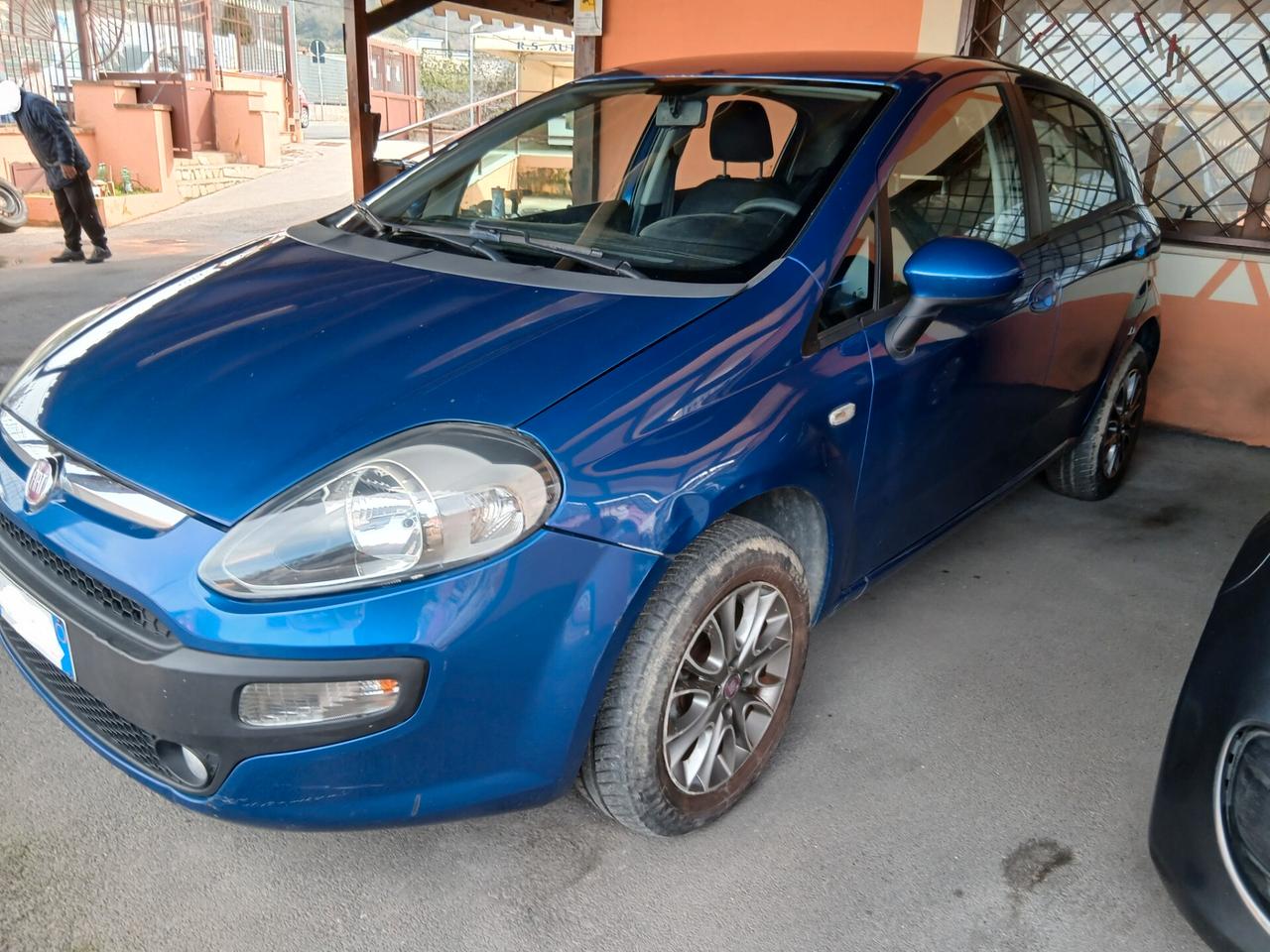 Fiat Punto Evo 1.4 5 porte Emotion Natural Power 11