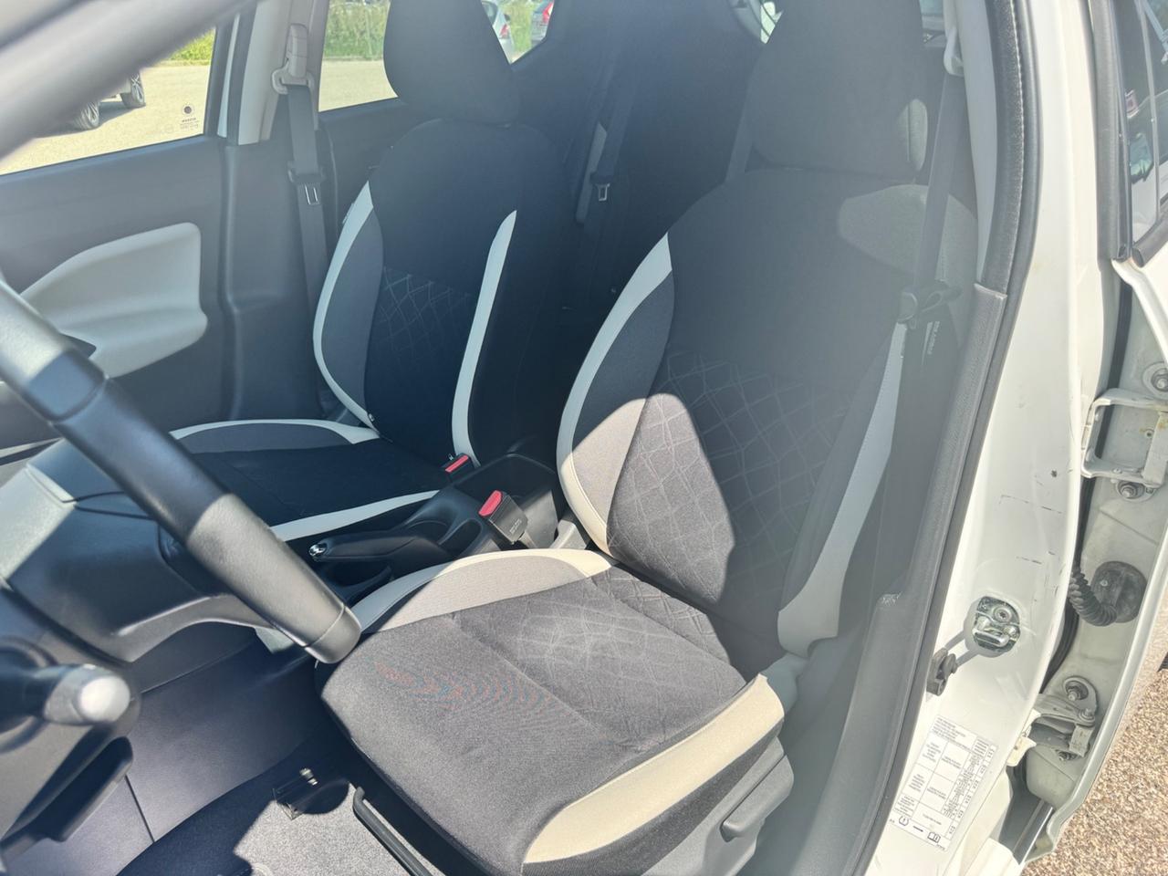 Nissan Micra 1.5 dCi N-Connecta Neopatentati