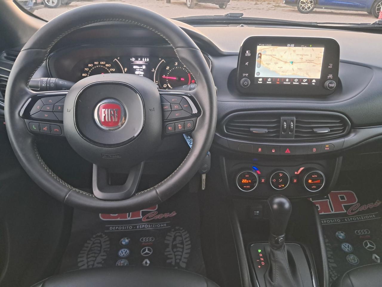 Fiat TIPO 1.6-Mtj 120CV-DCT *S-DESIGN*PELLE*NAVI*LED