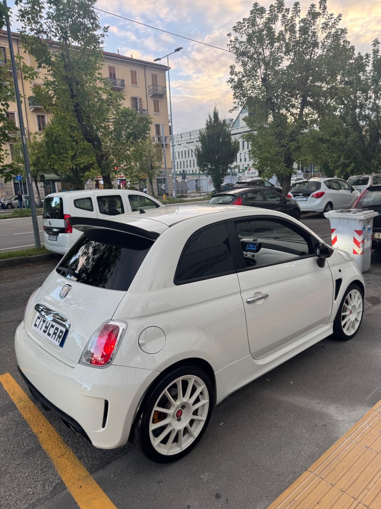 Abarth 500 1.4 160 cv Turbo T-Jet EsseEsse
