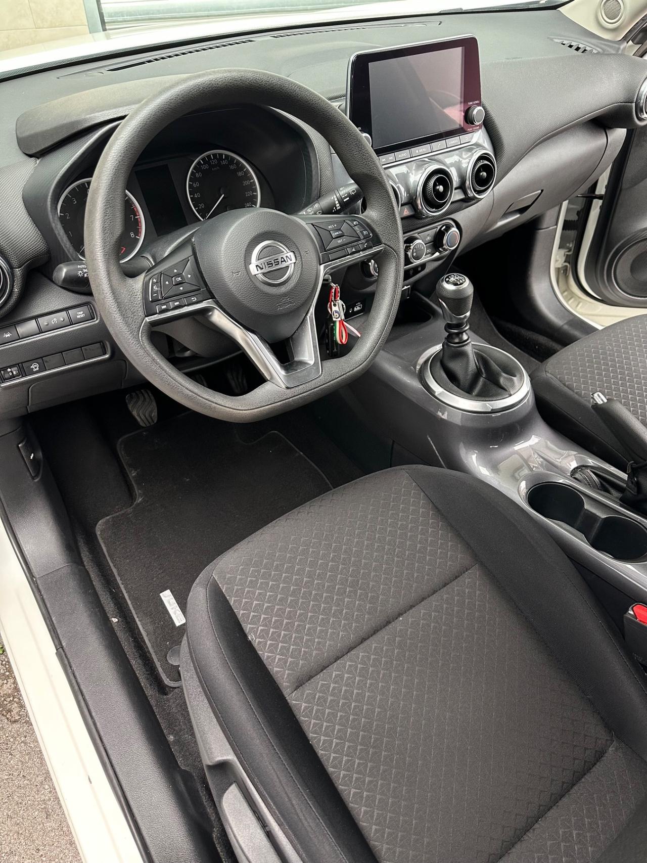 Nissan Juke 1.0 DIG-T 114cv Acenta