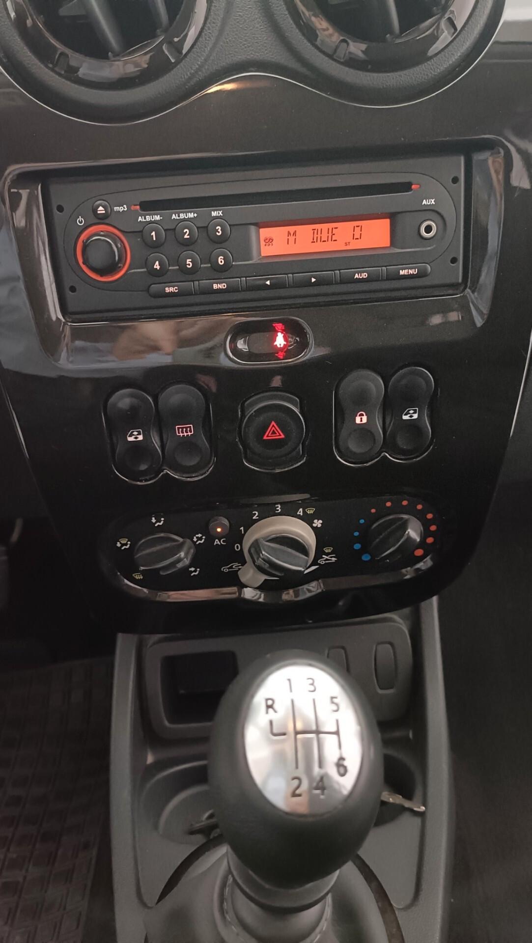 Dacia Duster 1.5 dCi 107cv 4x2 - Ideale Neo Patentati