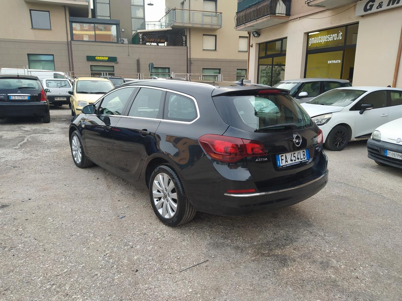 Opel Astra 1.6 CDTI EcoFLEX S&S Sports Tourer Cosmo Neopatentati