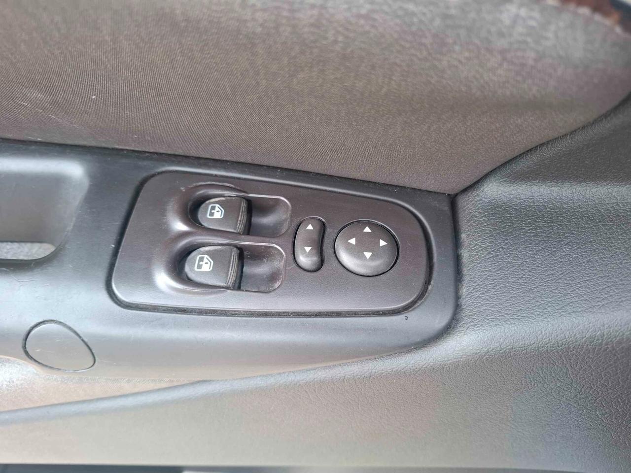 Lancia Ypsilon 1.2 BENZINA - 2008
