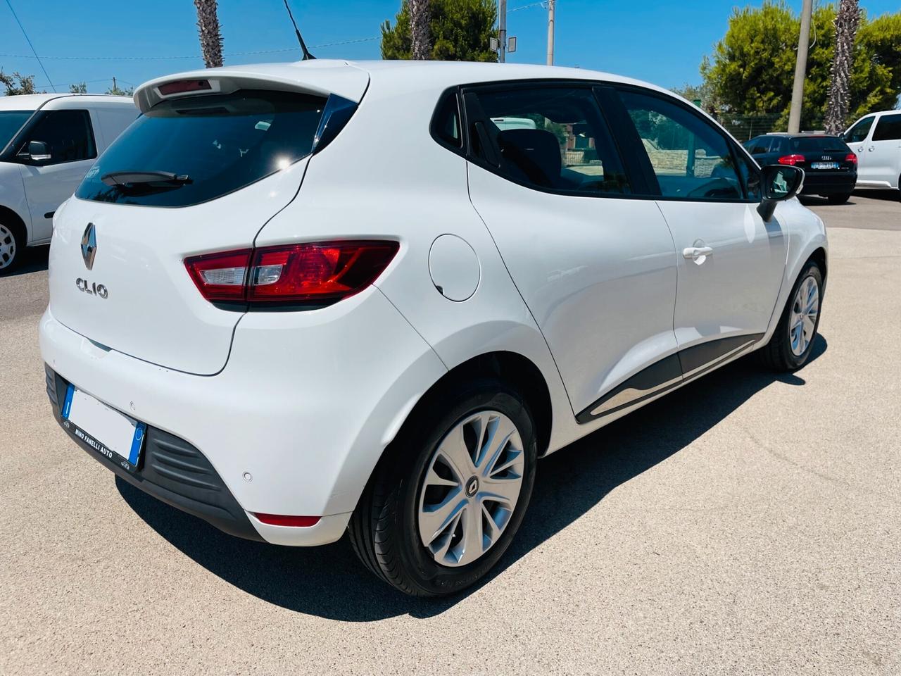 Renault Clio dCi 8V 75 CV 5 porte Intens PER NEOPATENTATI