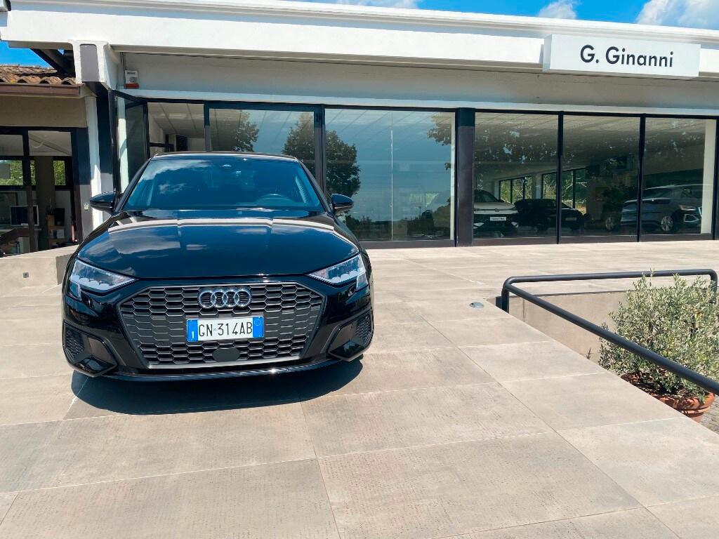 AUDI A3 4ª serie A3 SPB 30 TDI Business