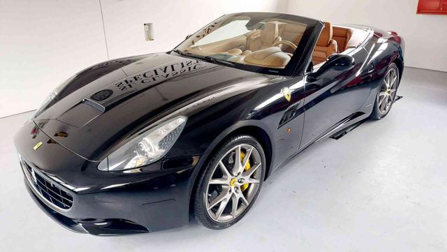 FERRARI California 13000km pari al nuovo IVA esposta