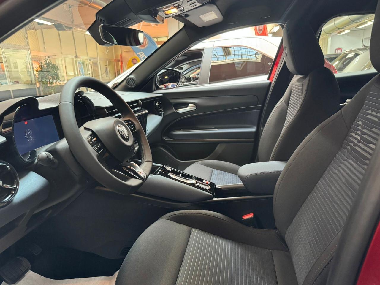 Alfa Romeo Junior 1.2 145 CV Hybrid eDCT6