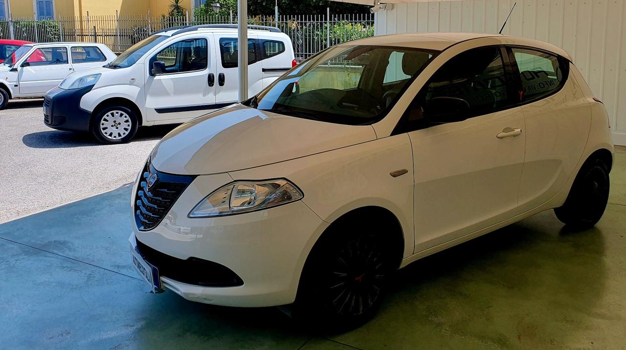 Lancia Ypsilon 1.2 GPL/BENZ. - 11/2014 - KM. 138.000