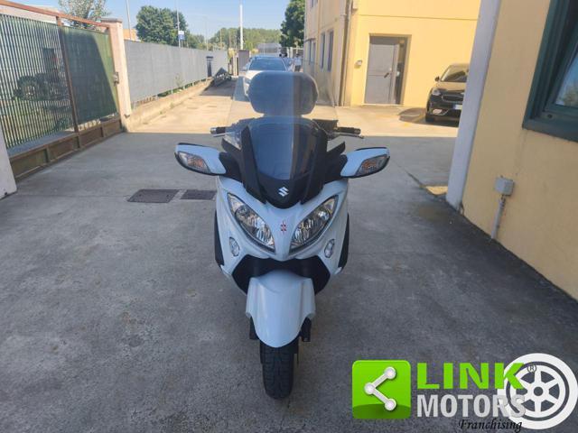 SUZUKI Burgman 650 AN