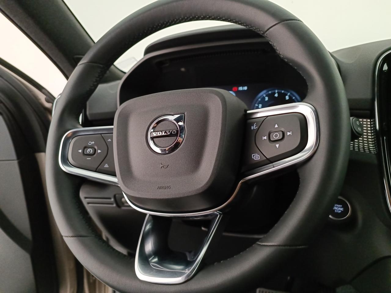 VOLVO XC40 1.5 t2 Essential auto