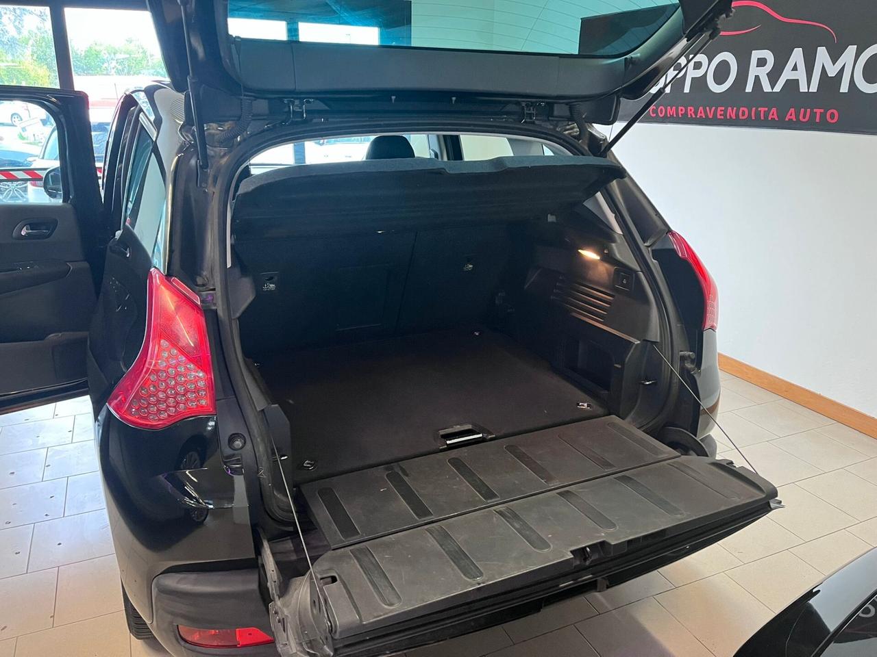 Peugeot 3008 1.6 HDi 110CV Business