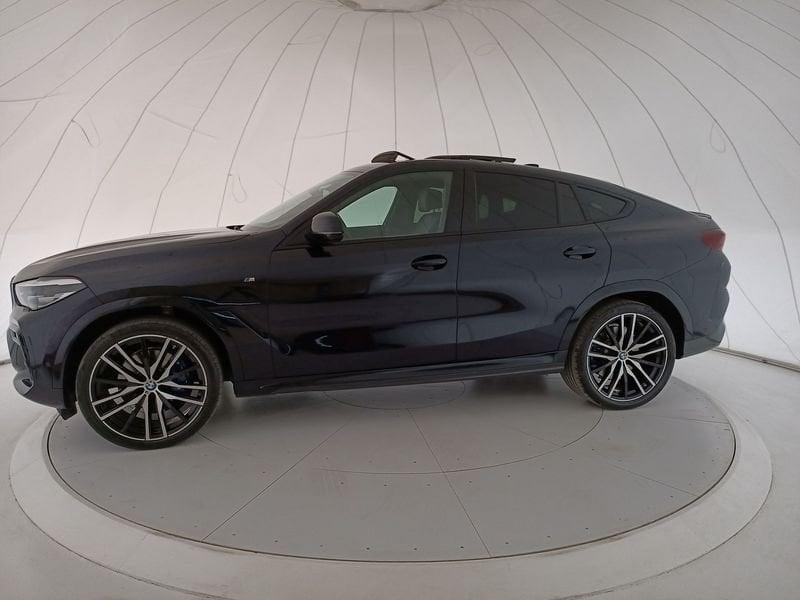 BMW X6 G06 xdrive30d mhev 48V Msport auto