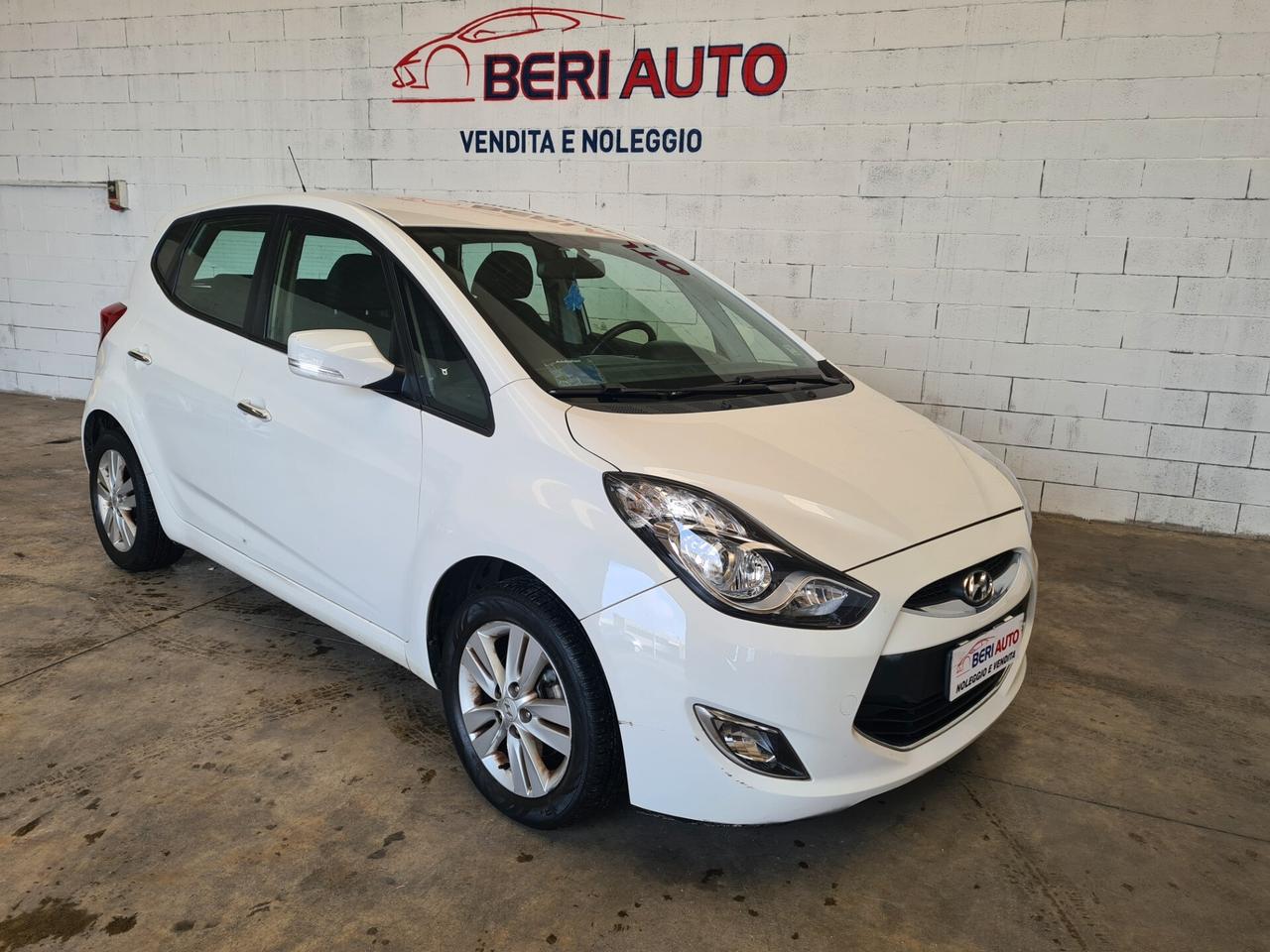 Hyundai iX20 1.4 90 CV Comfort ok neopatentati.