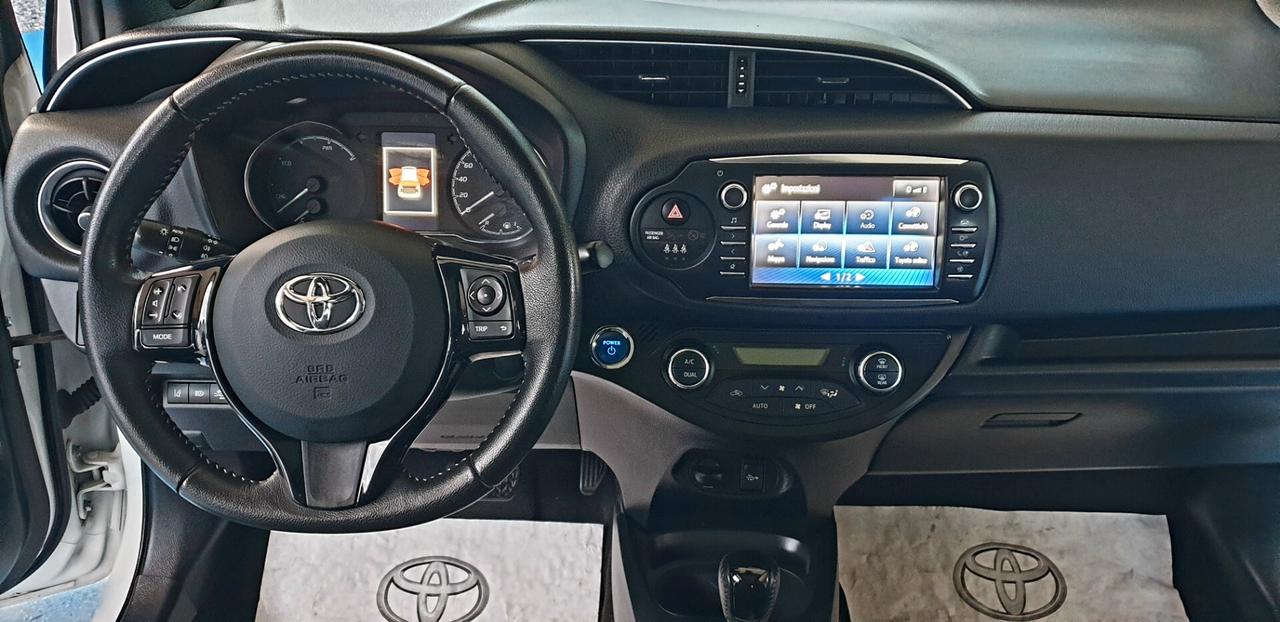 TOYOTA YARIS 1.5 BENZINA/HYBRID FULL OPTIONALKM71 MILA