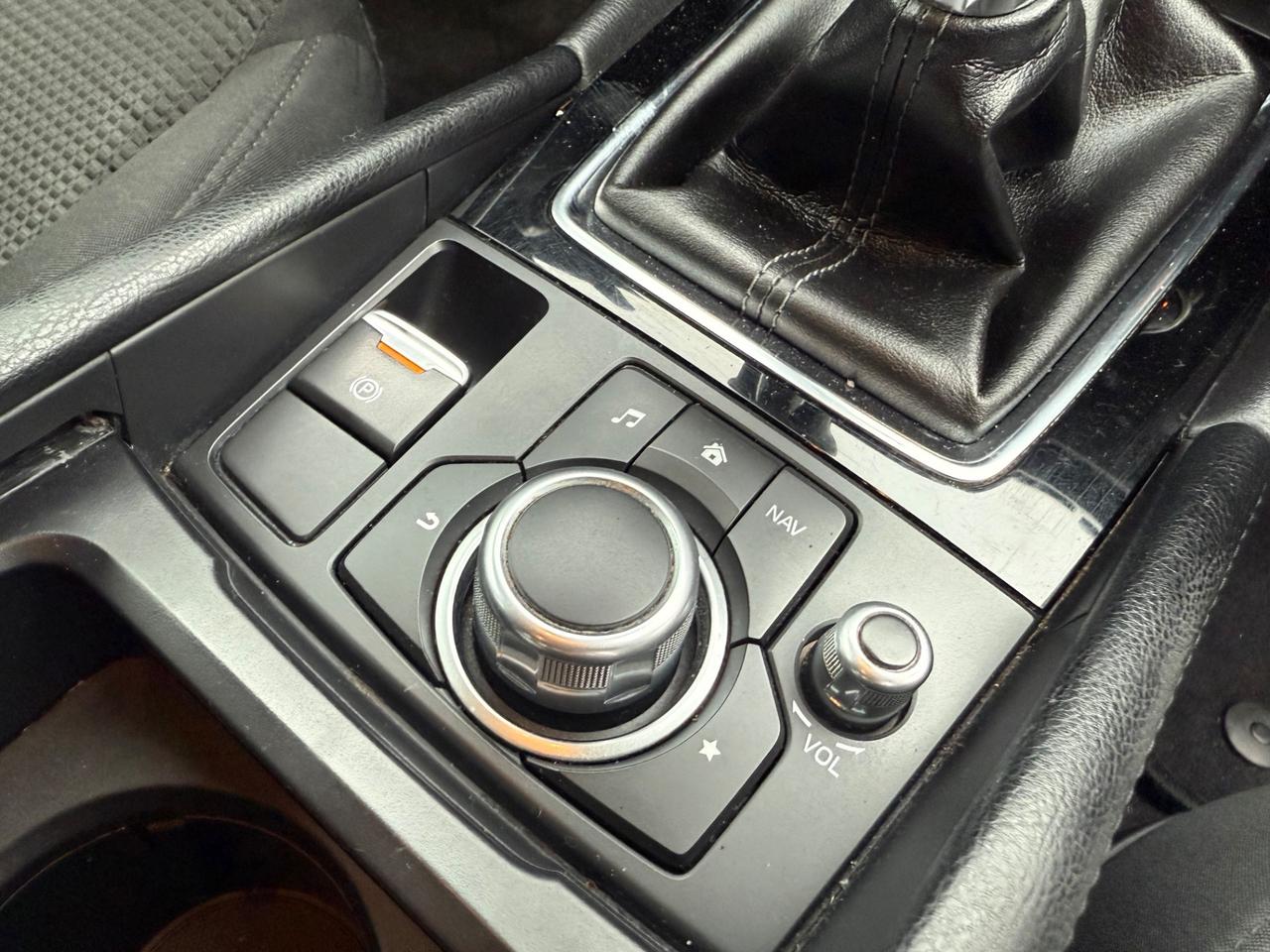 Mazda 3 1.5d 105CV Skyactiv-D Evolve Plus 2018 EURO6