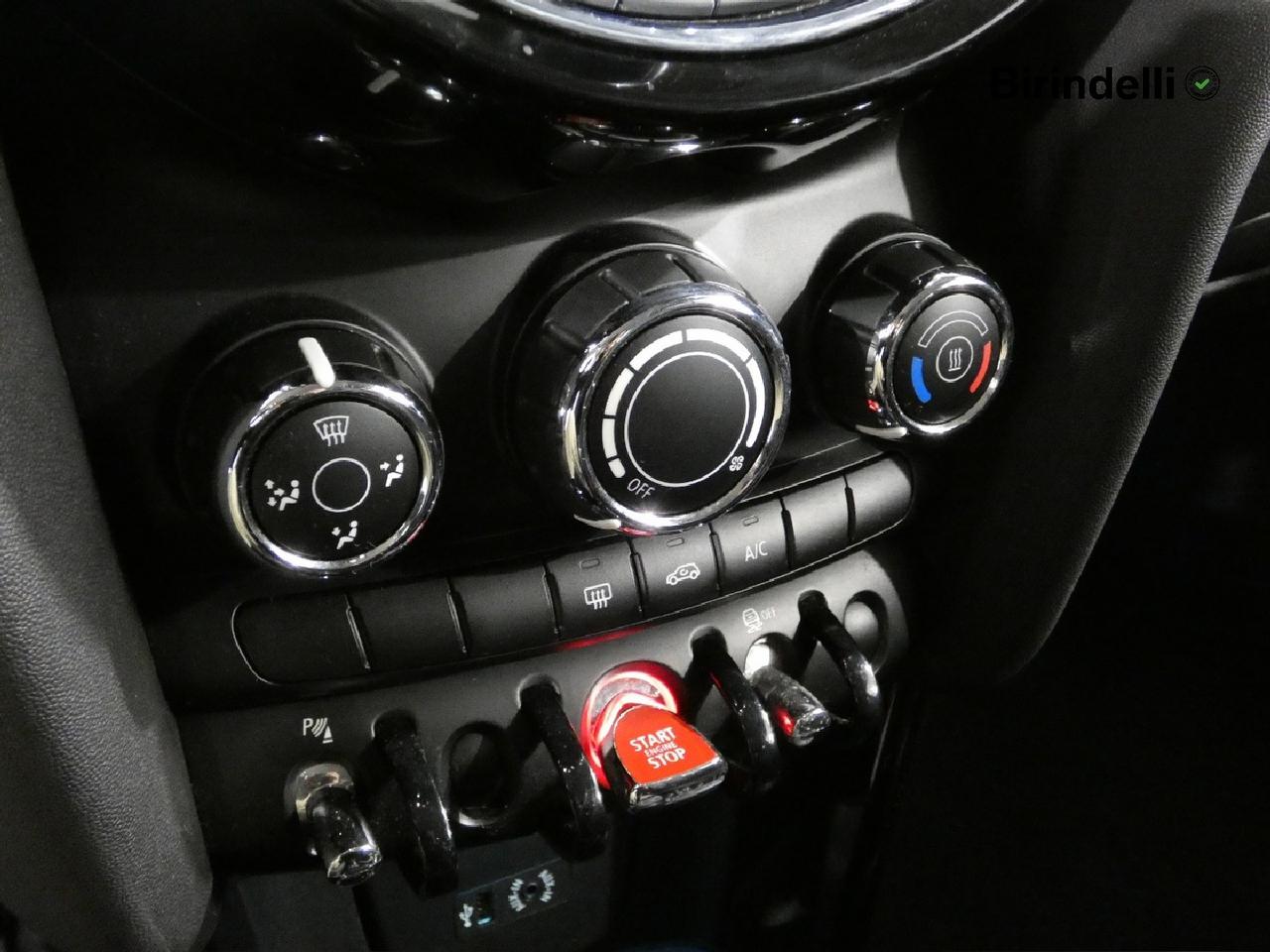 MINI Mini 4ª serie (F56) - Mini 1.2 One 75 CV