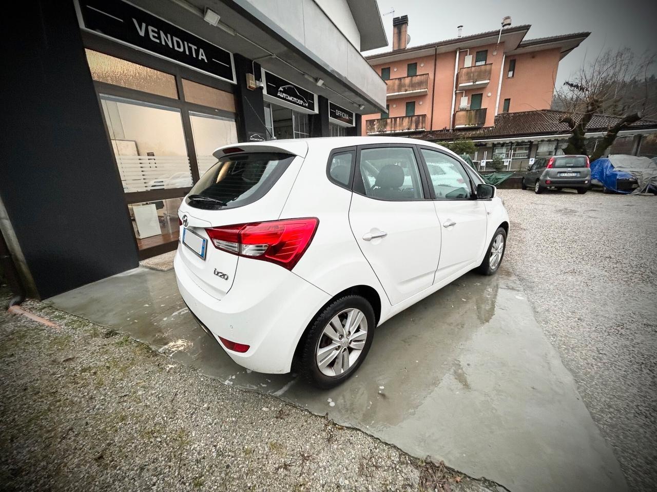 Hyundai iX20 1.4 90 CV Comfort-UNIPROPRIETARIO