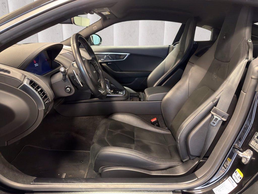 JAGUAR F-type coupe 2.0 i4 r-dynamic rwd 300cv auto del 2020