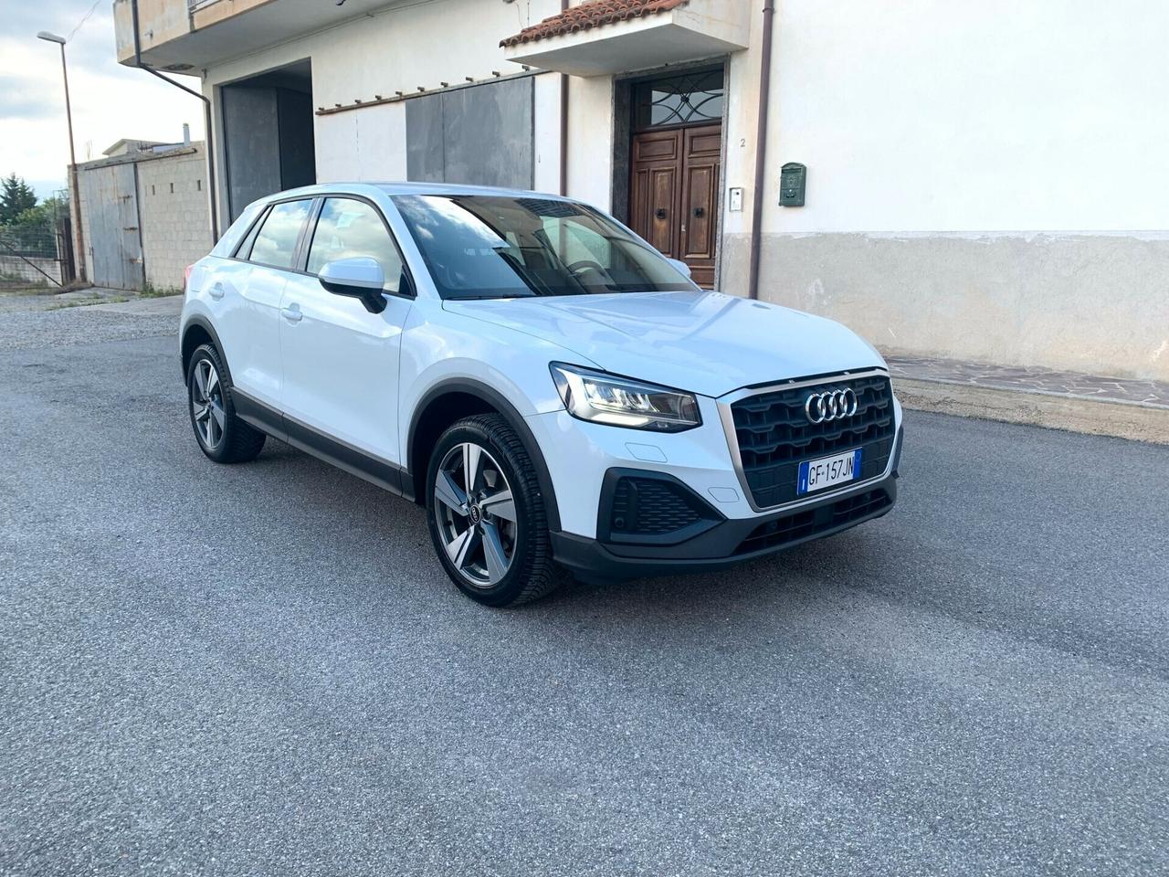 Audi Q2 30 2.0 TDI 115cv Admired