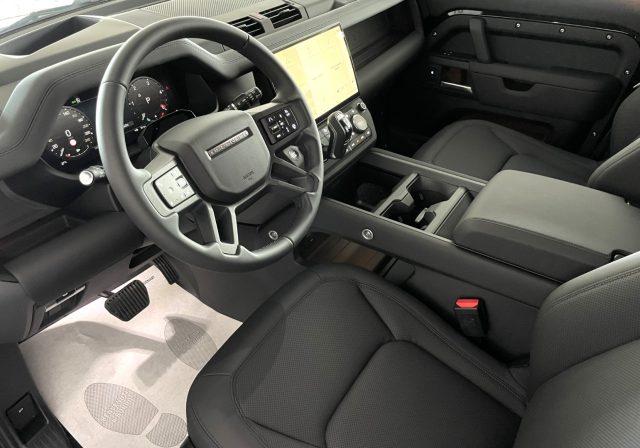 LAND ROVER Defender 110 3.0D I6 250 CV AWD Auto X-Dynamic SE KM0 MY26