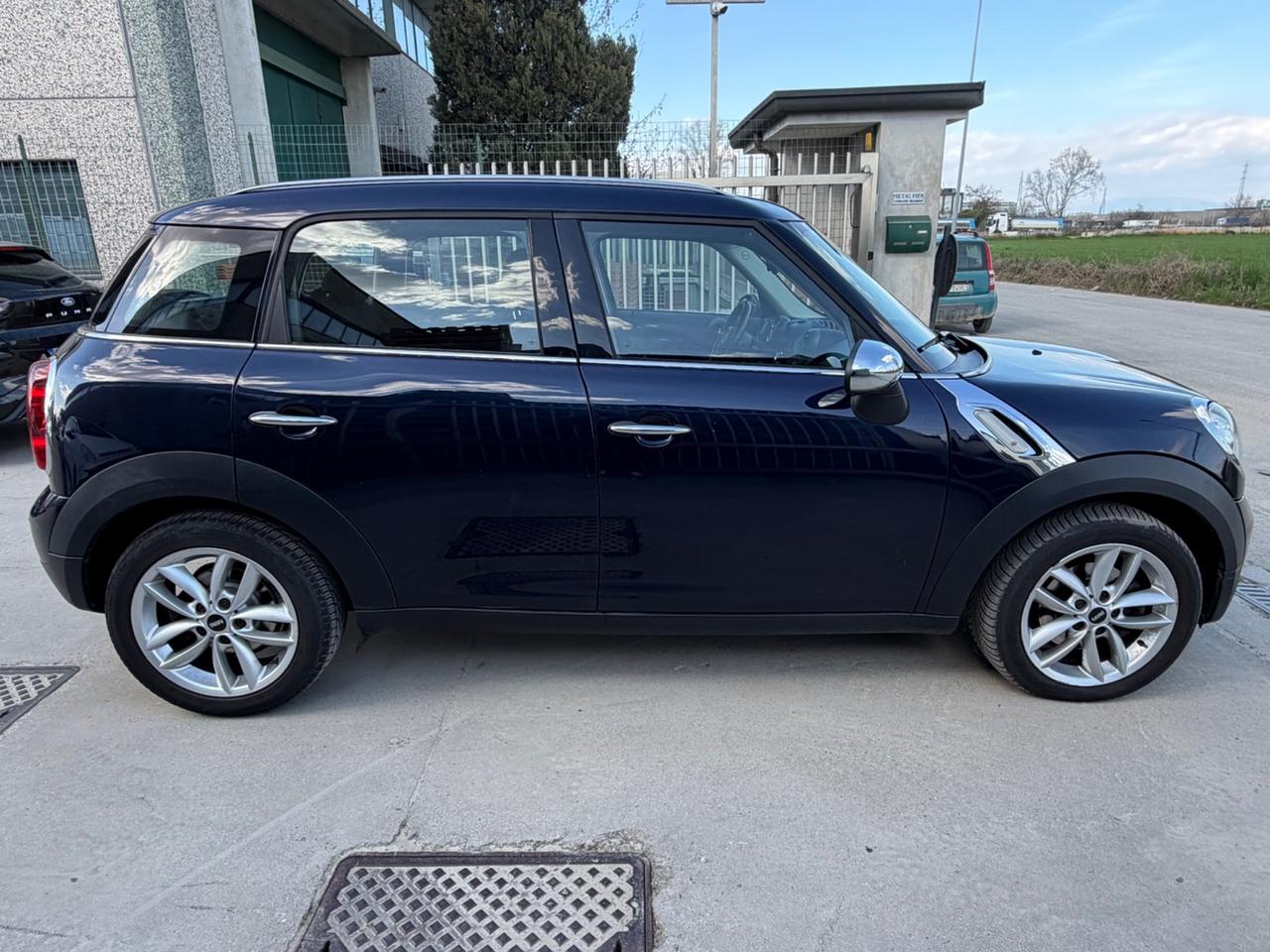 Mini Cooper Countryman 2.0 D Automatica