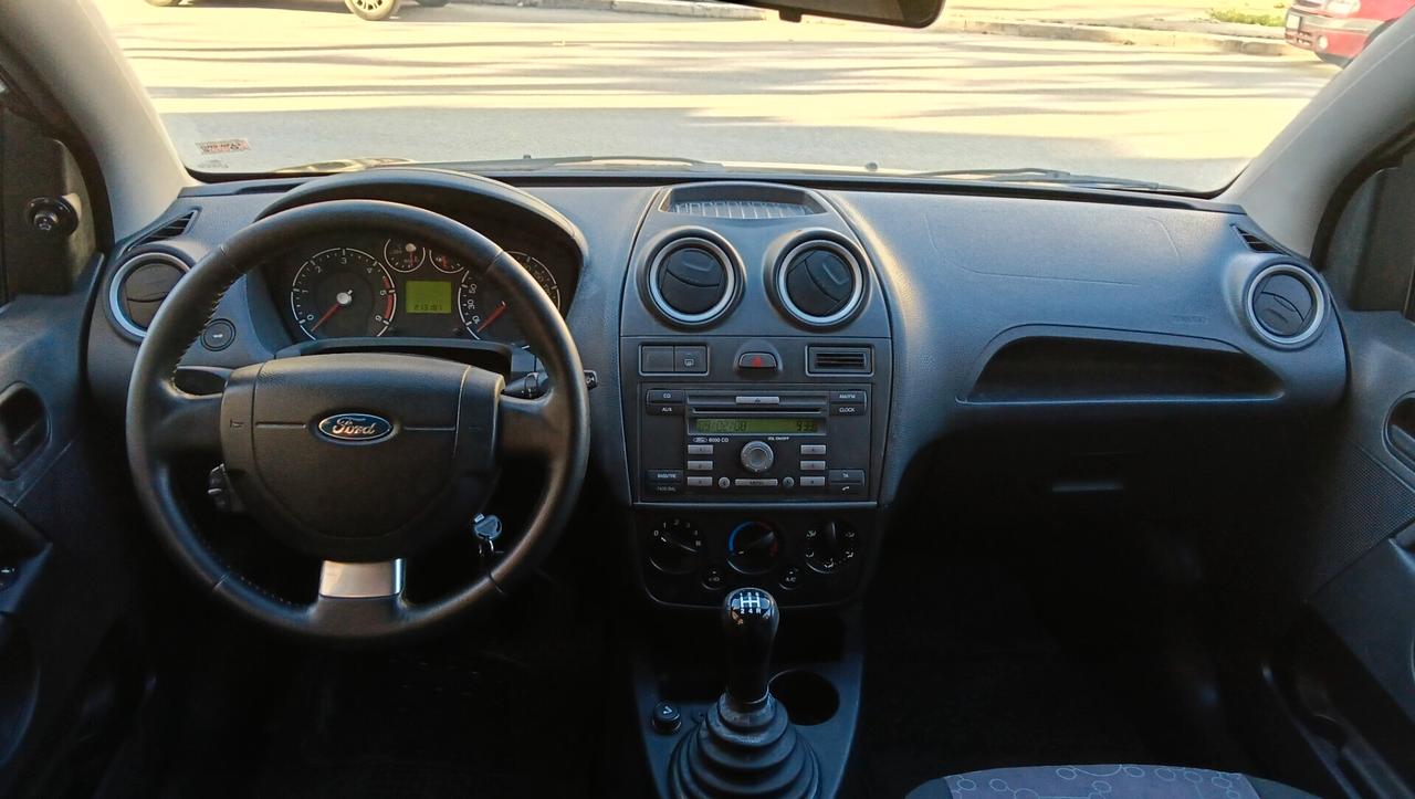 FORD FIESTA 1.4 DIESEL- PREZZO PROMO!