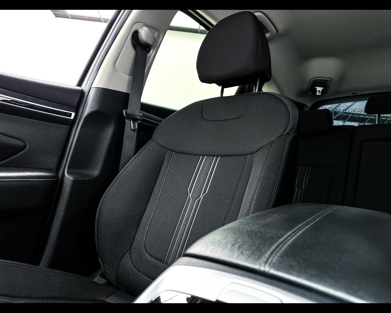 HYUNDAI Tucson 3ª serie - Tucson 1.6 T-GDI 48V DCT XLine