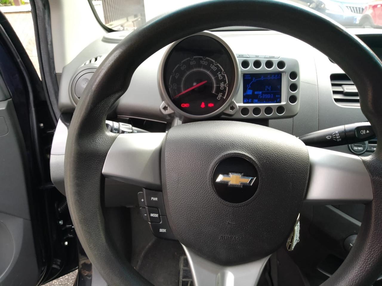 Chevrolet Spark 1.2 LT