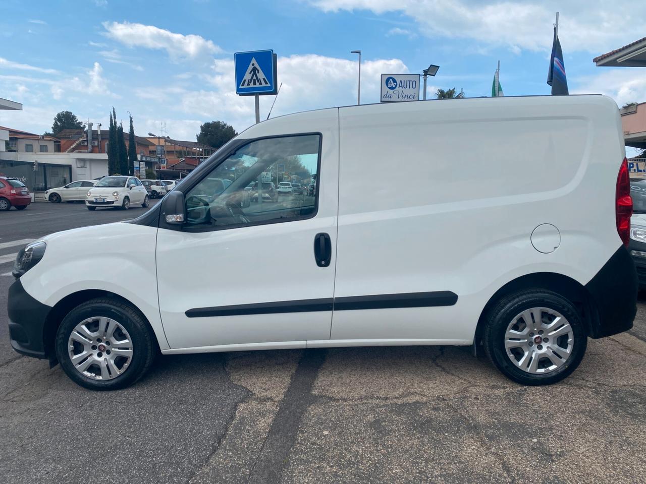 FIAT DOBLO' 1.6 105CV 3POSTI PC-TN Cargo LOUNGE
