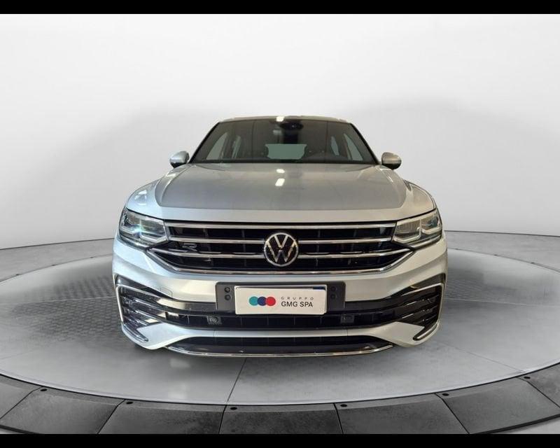 Volkswagen Tiguan II 2.0 tdi R-Line 150cv dsg