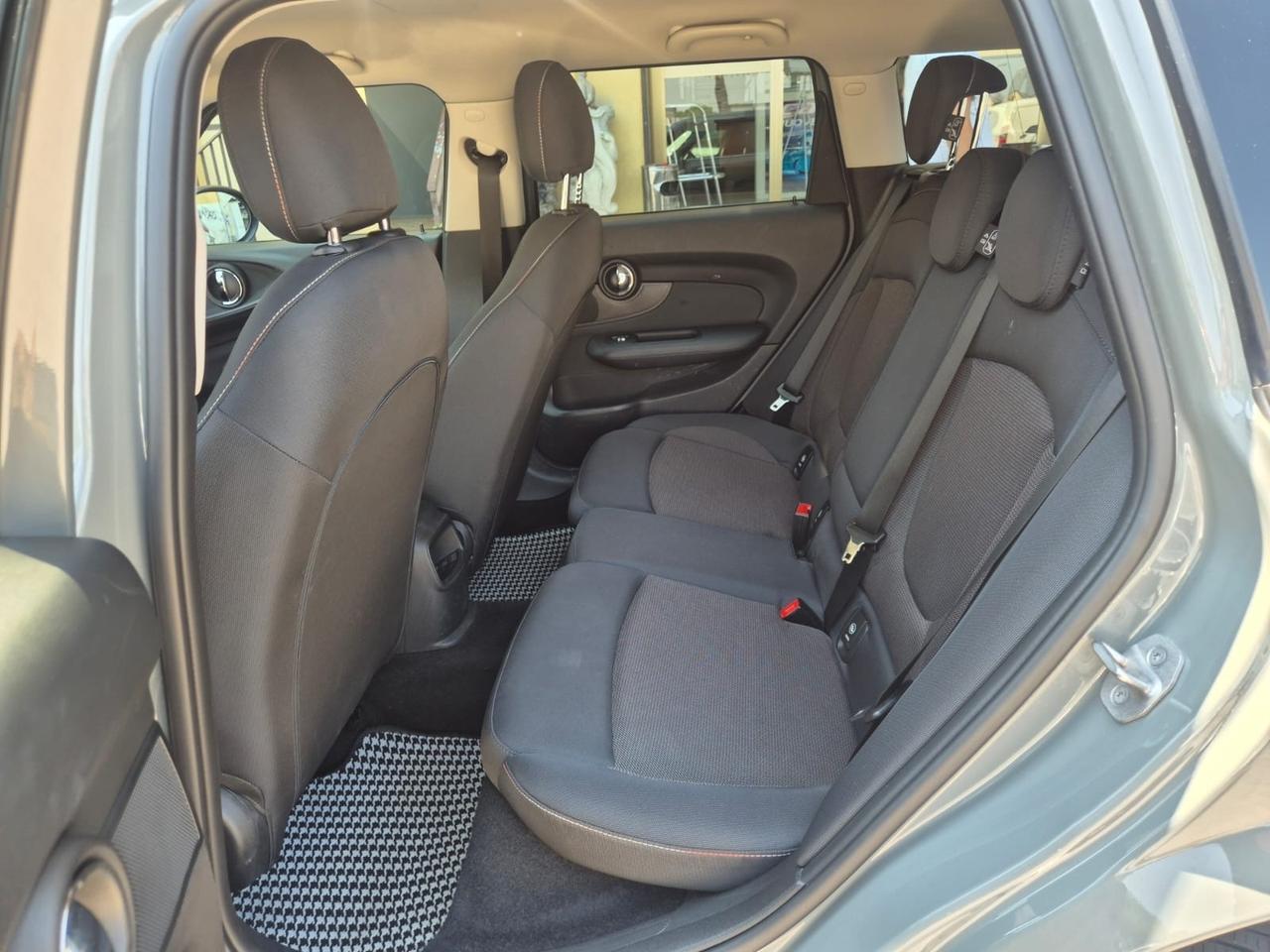 Mini Cooper D Clubman 2.0 Yours Automatico 2021