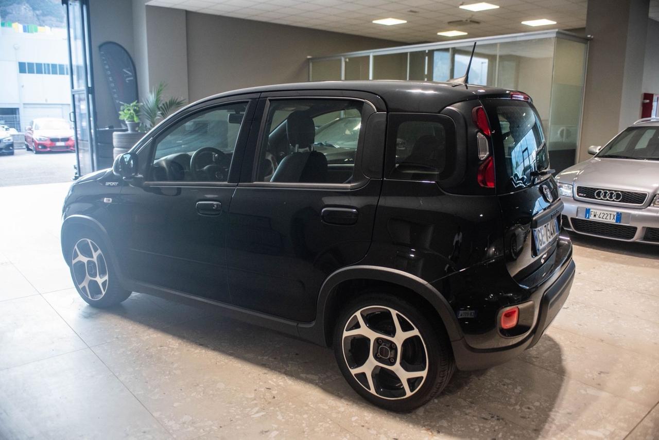 Fiat Panda 1.0 firefly hybrid Sport
