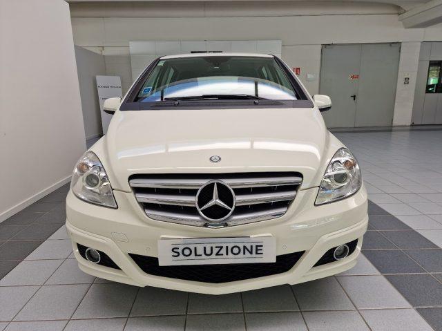 MERCEDES-BENZ B 180 BlueEFFICIENCY Executive