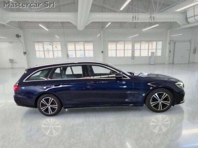 MERCEDES-BENZ E 200 SW mhev (eq-boost) Business Sport auto - GE362CT