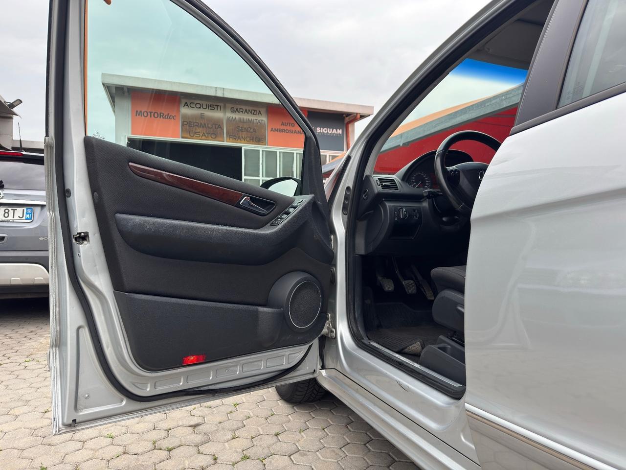 Mercedes-benz A 150 ADATTA A NEOPATENTATI A 150 Elegance