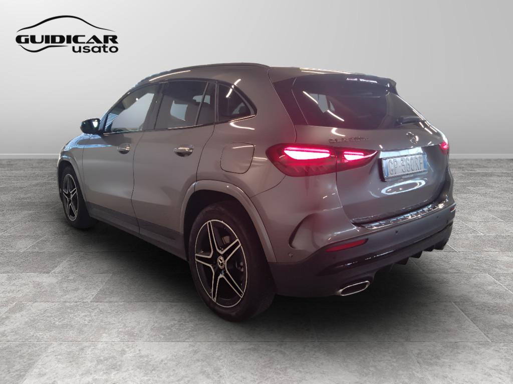 Mercedes-Benz GLA-H247 2023 - GLA 200 d AMG Line Advanced Plus auto