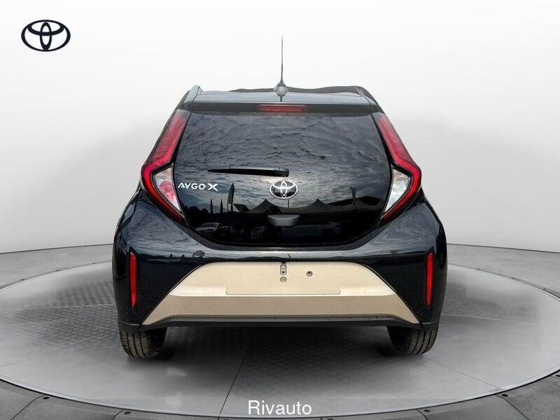 Toyota Aygo X 1.0 VVT-i 72 CV 5 porte Trend
