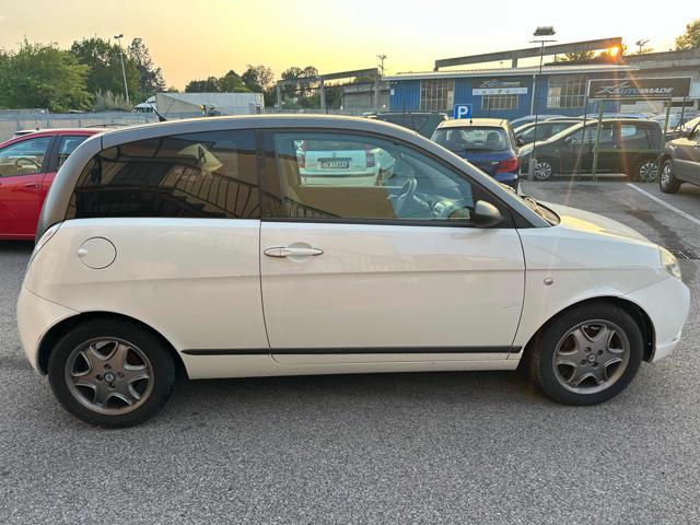 LANCIA Ypsilon 1.3 MJT 75 CV Argento