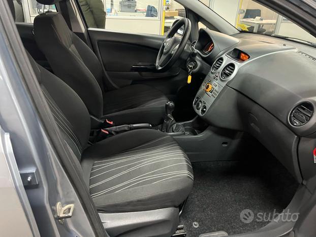 Opel Corsa 1.2 clima e servosterzo, 5 porte