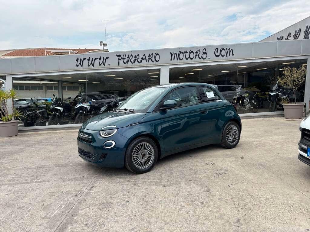 Fiat 500 Hybrid Torino 2026 / KM 0 IVA ESPOSTA Tua a solo 184 Euro al mese