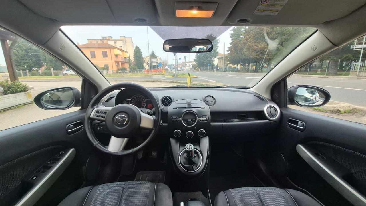 Mazda 2 Mazda2 1.3 16V 86CV 5p. Sport Gen. '09