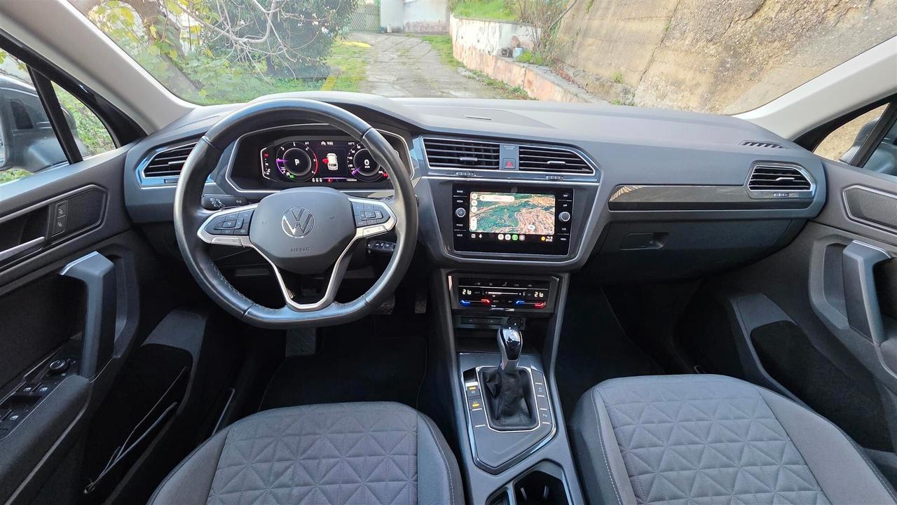 Volkswagen Tiguan 2.0 TDI 150 CV SCR DSG Elegance