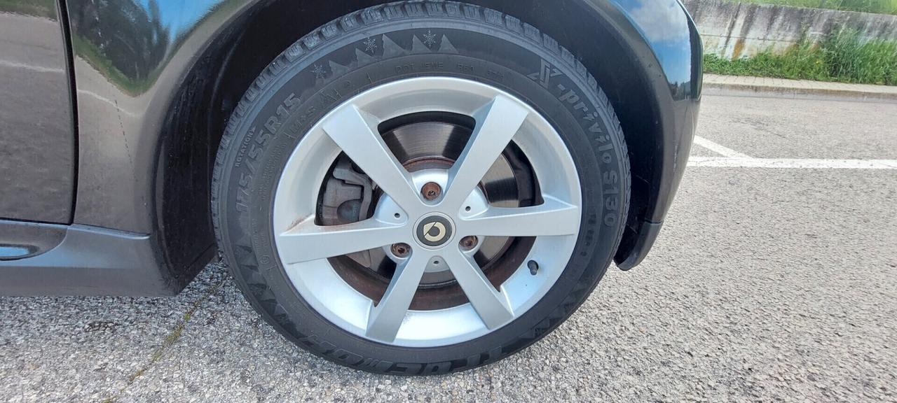 SMART MHD 1,0 BENZINA CAMBIO AUTOMATICO PALETTE AL VOLANTE IMPECCABILE FULL