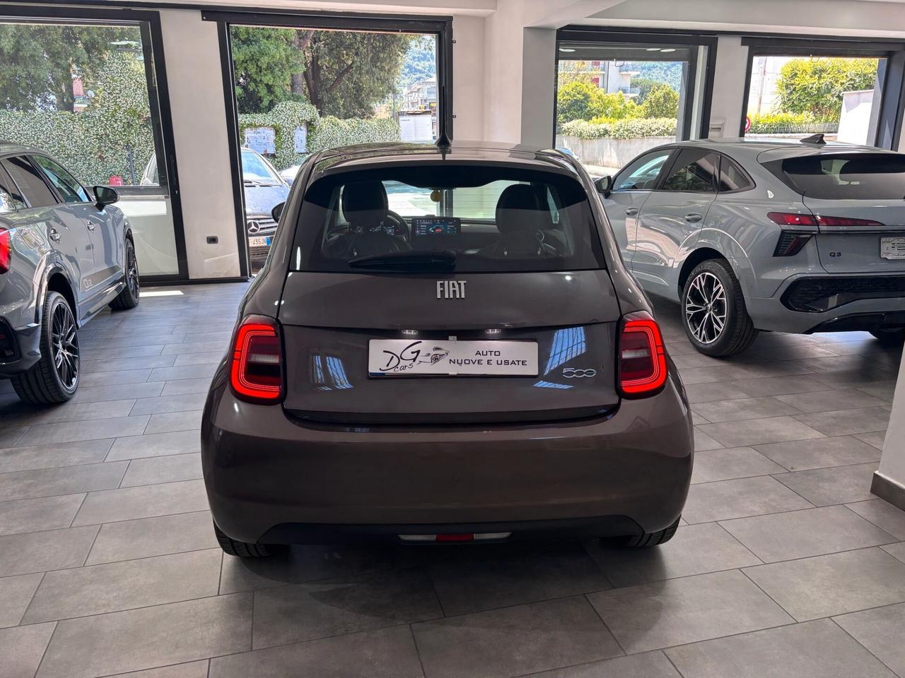 FIAT 500E 42KWH ICON