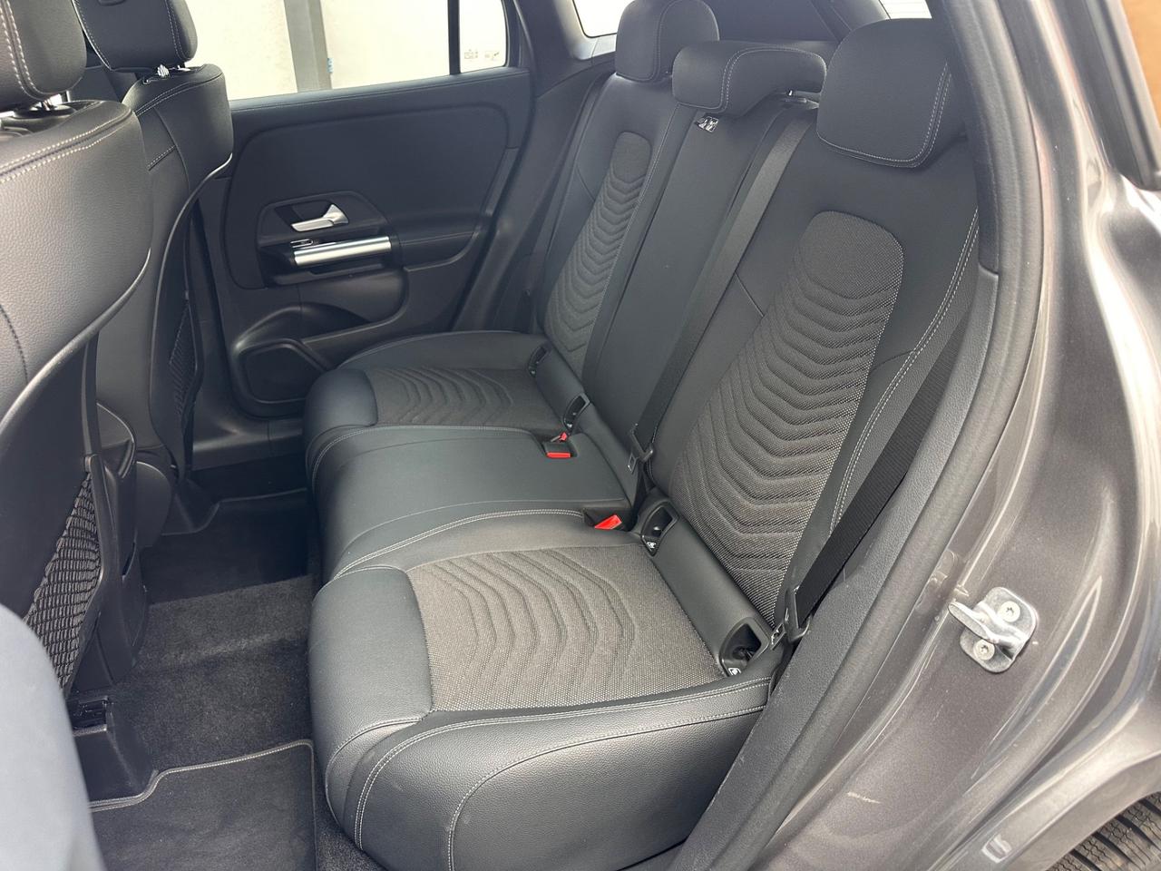 Mercedes-benz GLA 200 d Automatic 4Matic AMG Line Premium