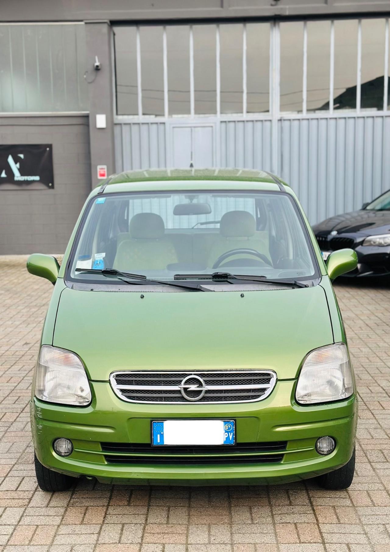 Opel Agila 1.0 12V Comfort