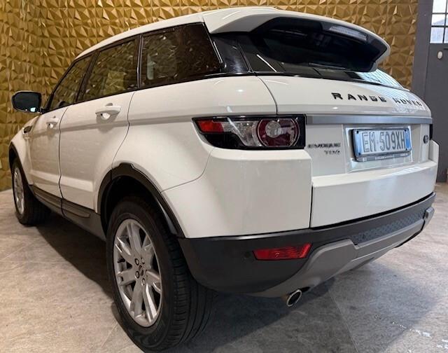 Land Rover Range Evoque 2.2 TD4 5p. Pure